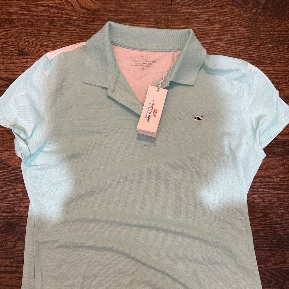 Vineyard vines golf shirt